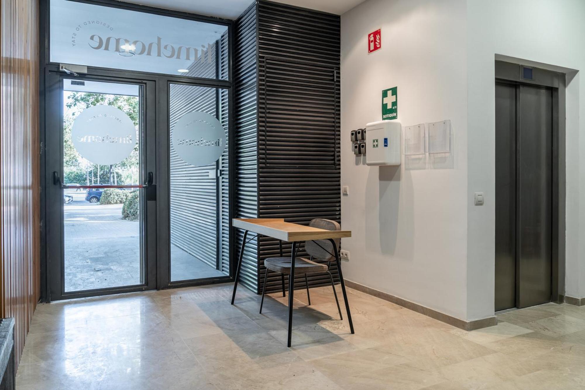 Limehome Valencia Carrer D'Antonio Ferrandis Экстерьер фото