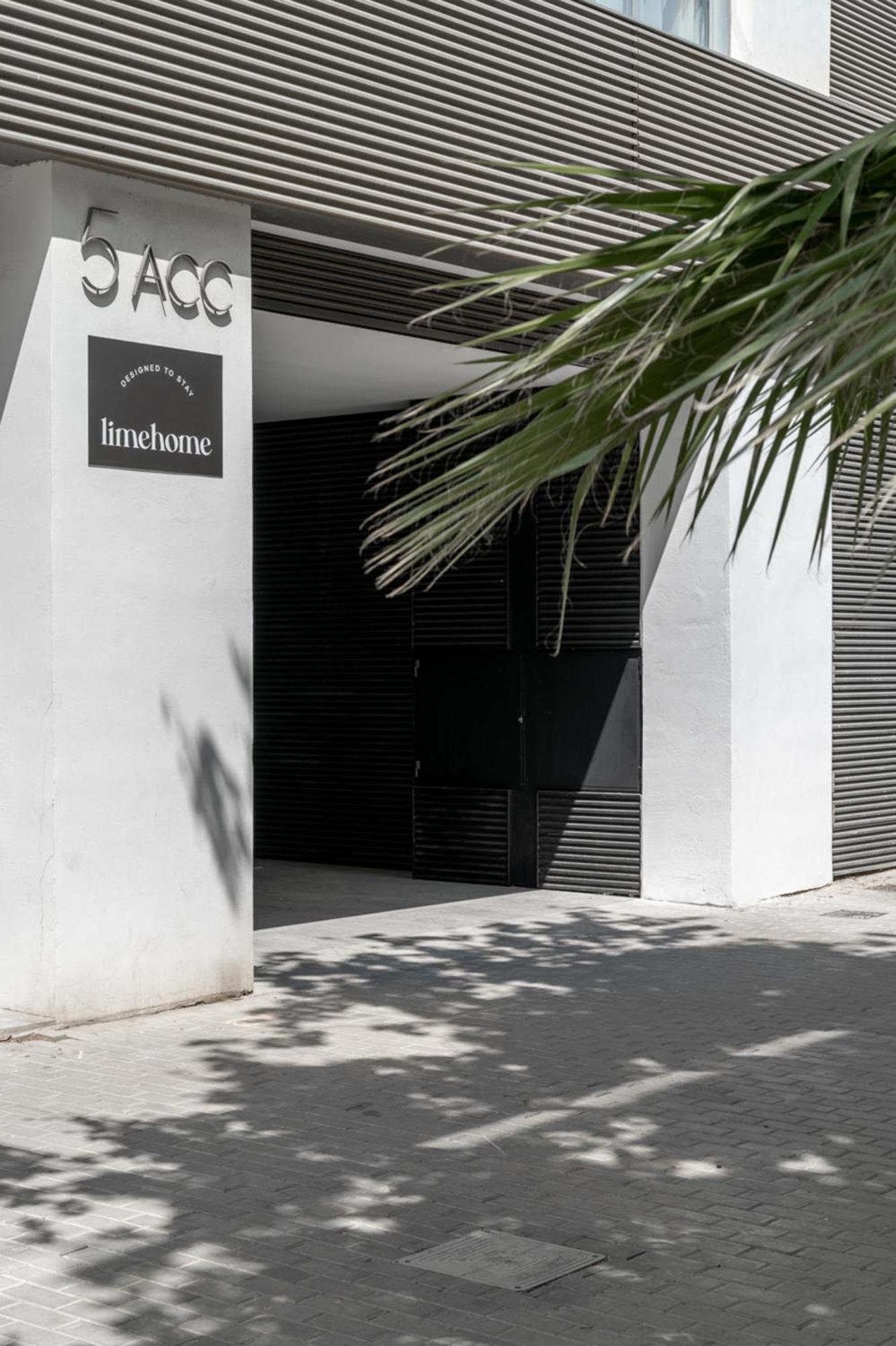 Limehome Valencia Carrer D'Antonio Ferrandis Экстерьер фото