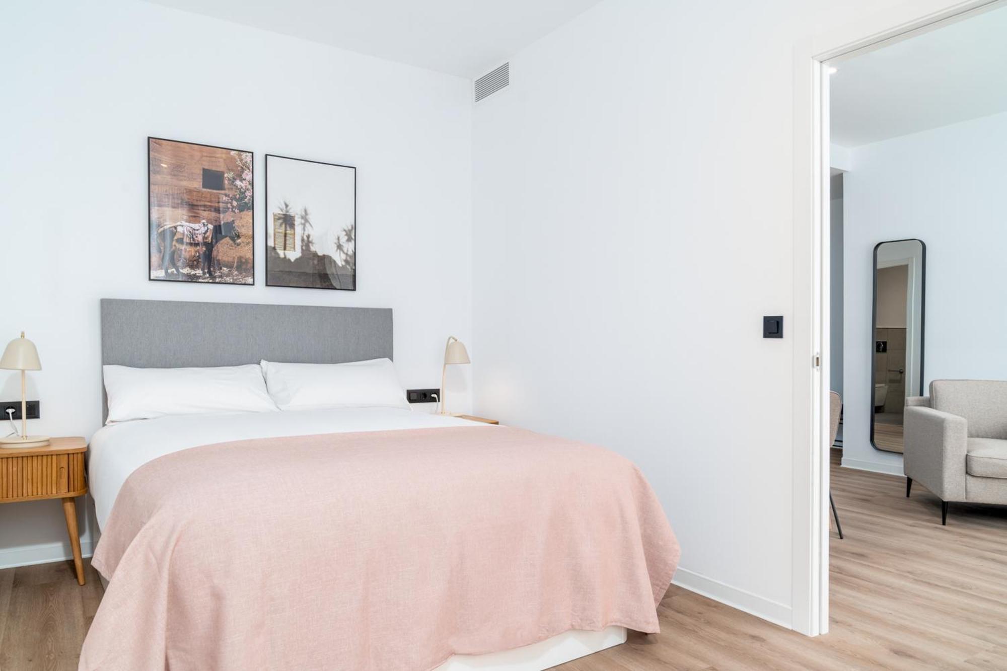 Limehome Valencia Carrer D'Antonio Ferrandis Экстерьер фото