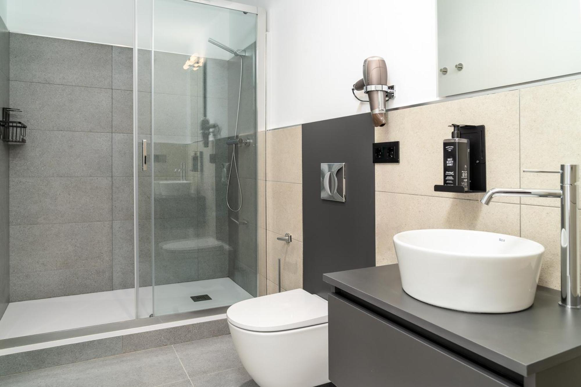 Limehome Valencia Carrer D'Antonio Ferrandis Экстерьер фото