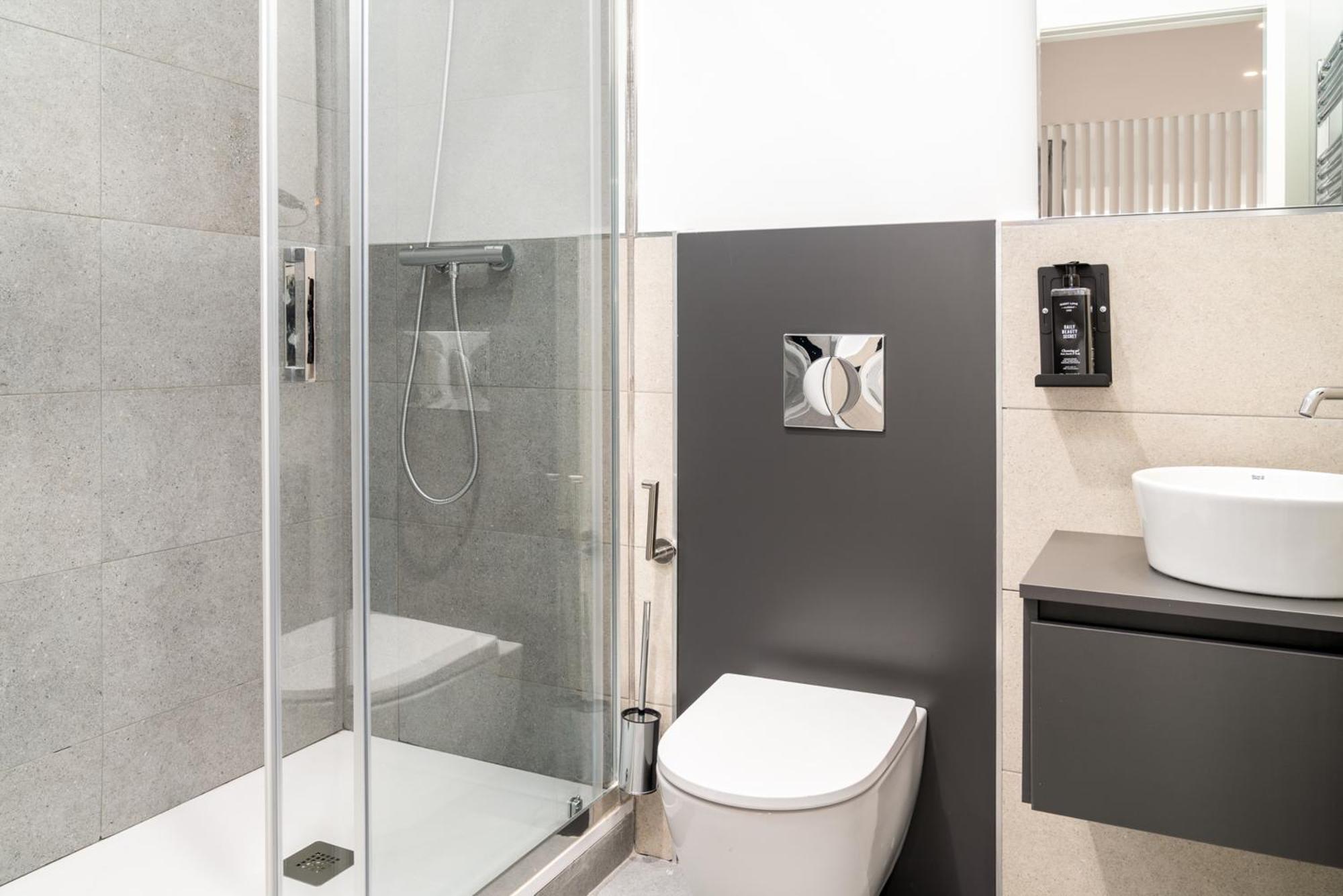 Limehome Valencia Carrer D'Antonio Ferrandis Экстерьер фото