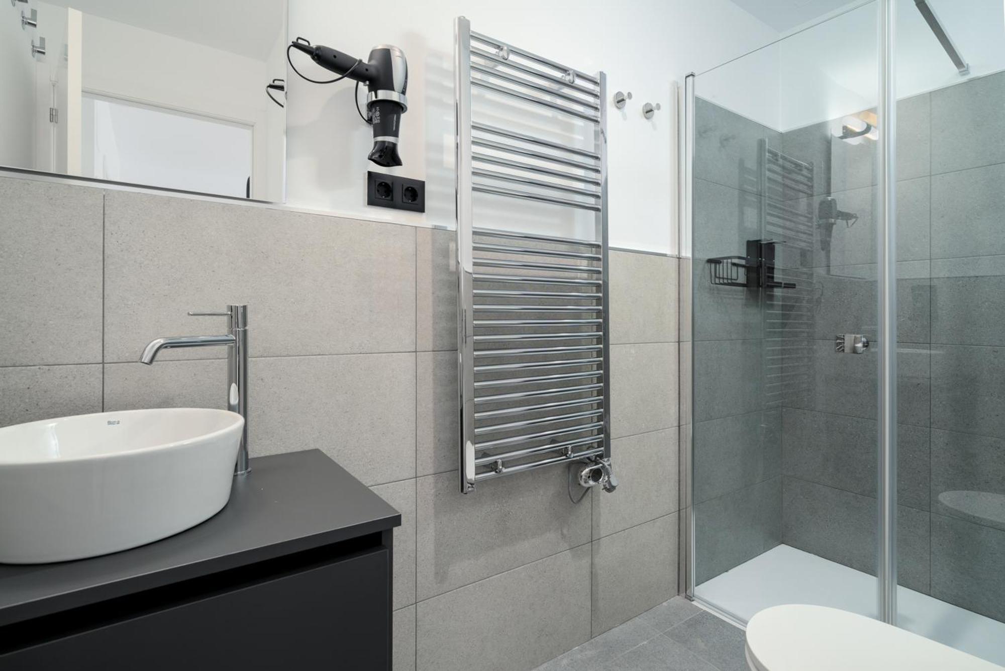 Limehome Valencia Carrer D'Antonio Ferrandis Экстерьер фото