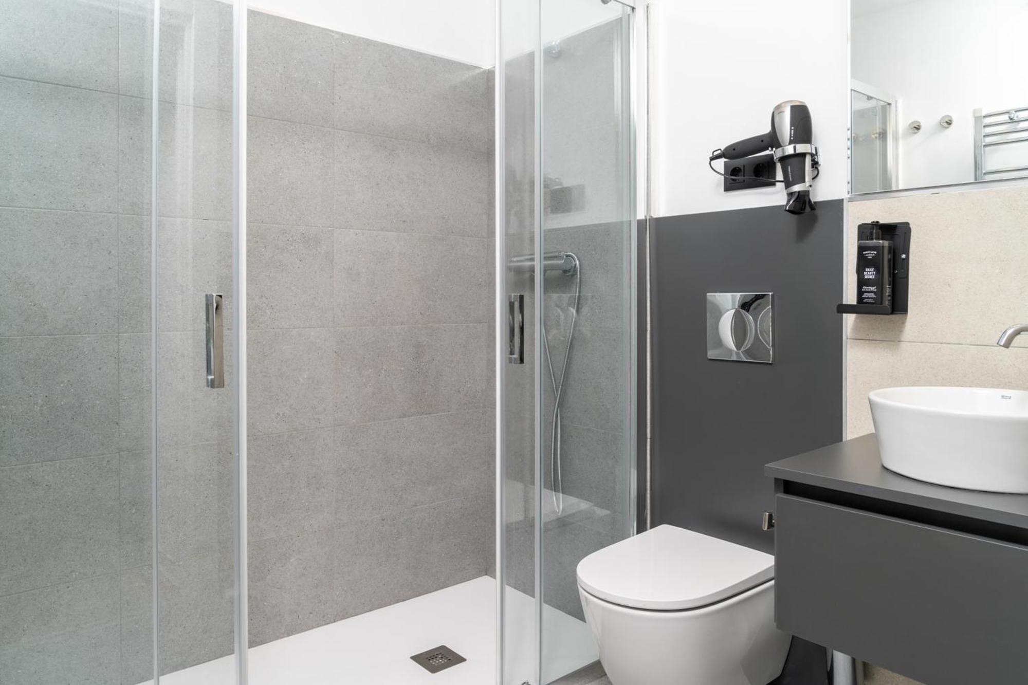Limehome Valencia Carrer D'Antonio Ferrandis Экстерьер фото