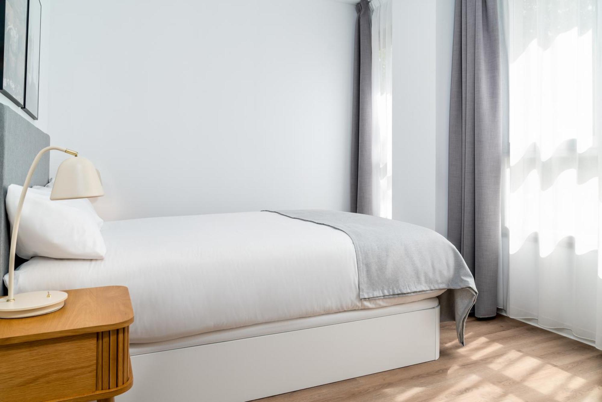 Limehome Valencia Carrer D'Antonio Ferrandis Номер фото